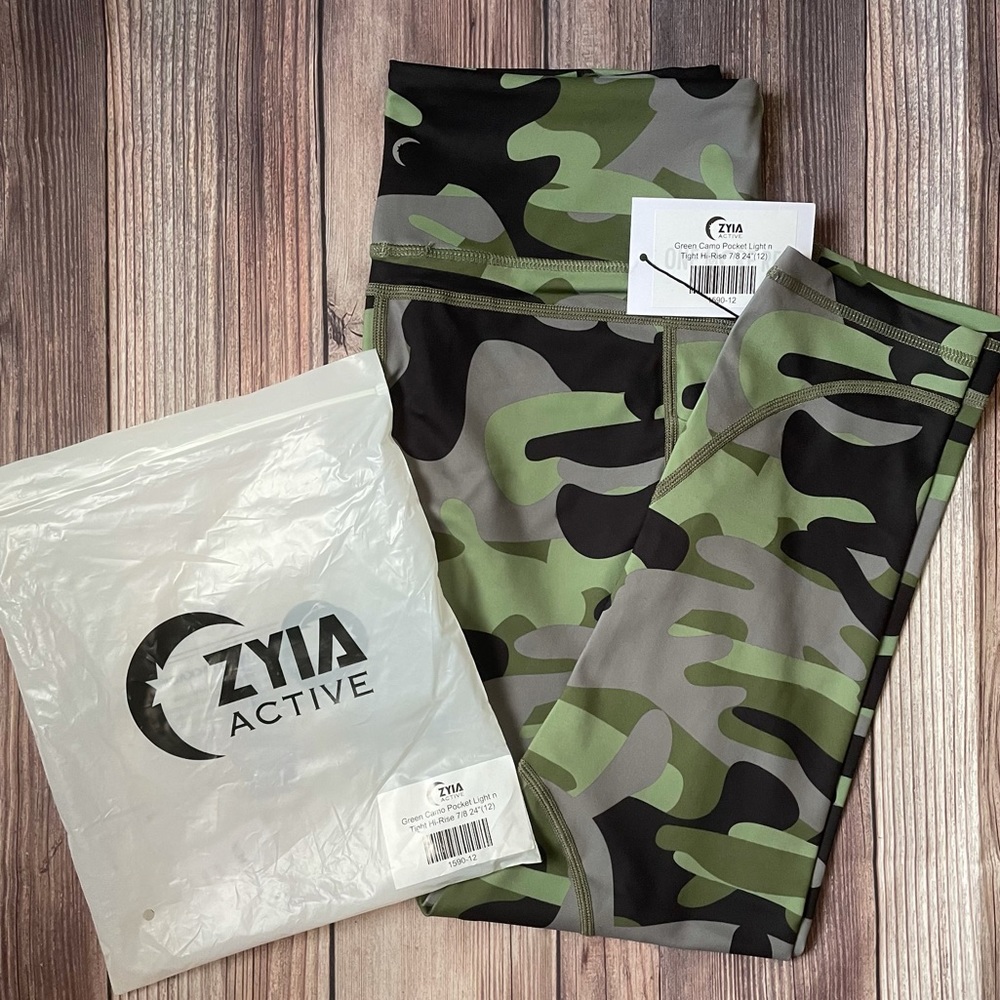 Green camo pocket light n tight hi-rise 7/8 size 12 NWTB